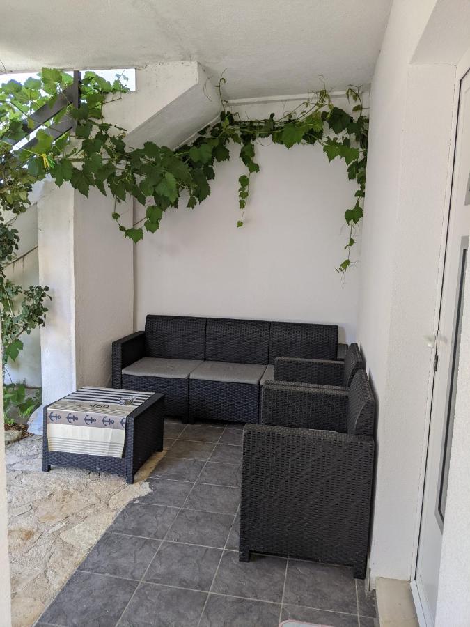 Emilija Apartments Privlaka Privlaka  Luaran gambar