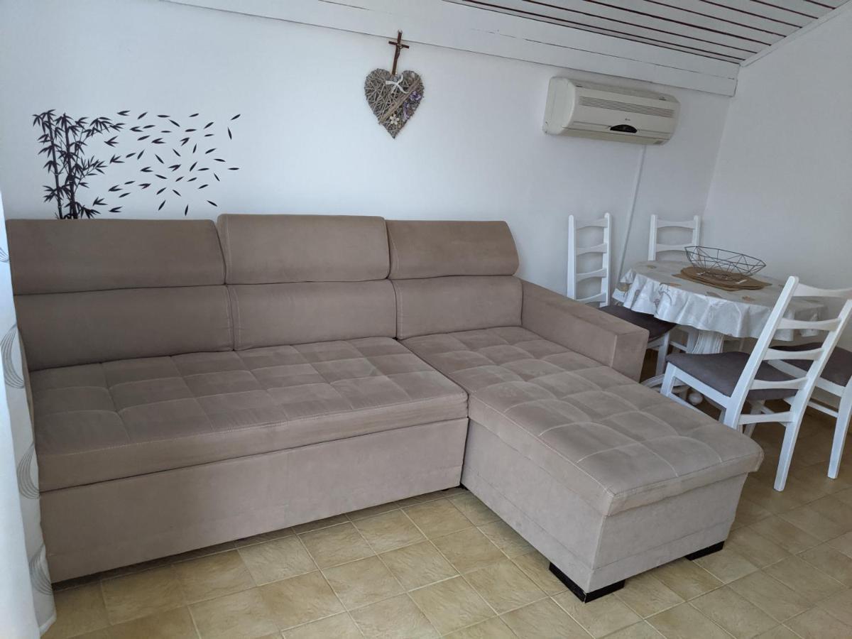 Emilija Apartments Privlaka Privlaka  Luaran gambar