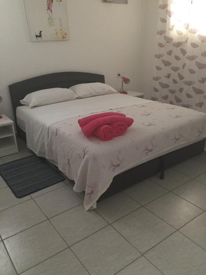 Emilija Apartments Privlaka Privlaka  Luaran gambar